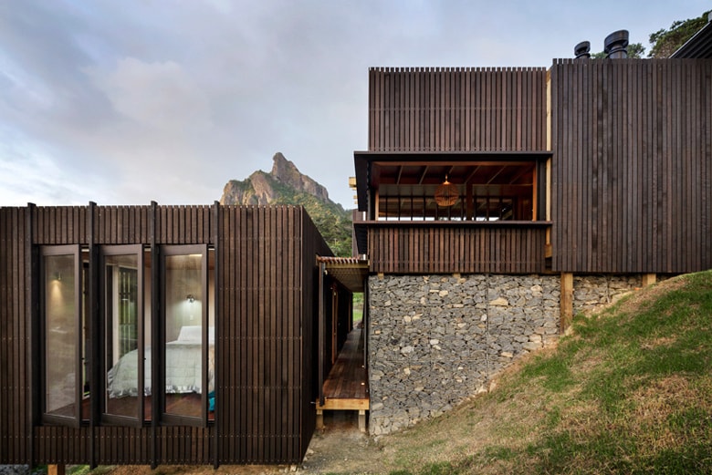 Castle Rock House by Herbst Architects