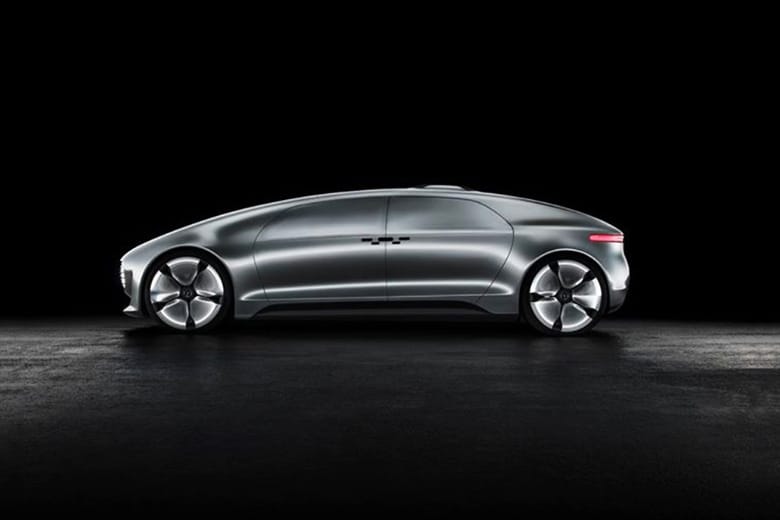 Mercedes-Benz F 015 Luxury in Motion: Futuristic Self-Driving Car