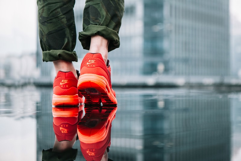 Nike Air Max 1 Ultra Moire "University Red"