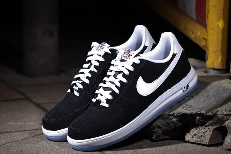 air force 1 black suede white sole