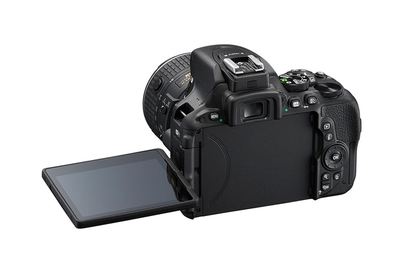 Nikon D5500: Nikon's Touchscreen DSLR