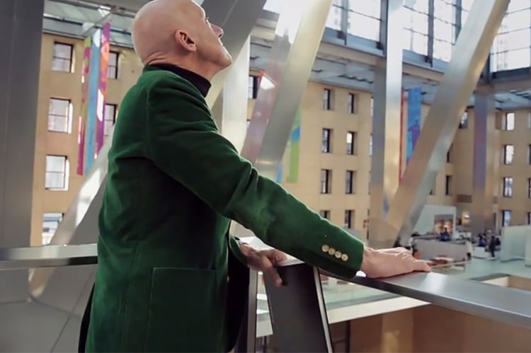 Norman Foster Hosts a Drone Tour of New York City's Hearst Tower