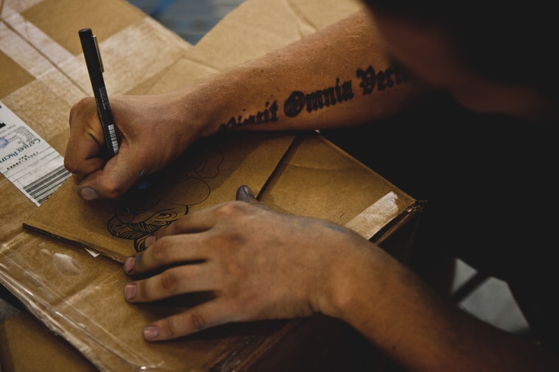 Pen & Paper: Tristan Eaton 