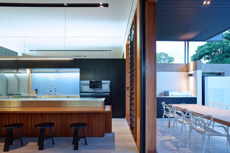 The Palissandro House Made From Rosewood by Shaun Lockyer Architects