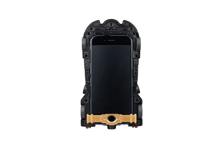 Tim Burton's Batmobile Becomes an iPhone 6 Case