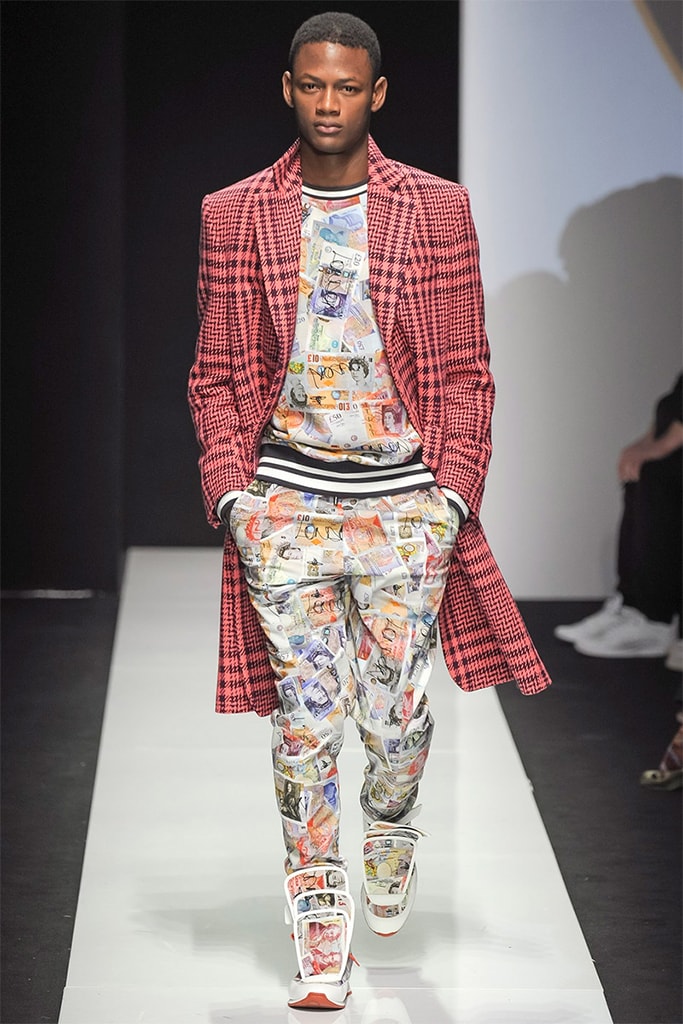Vivienne Westwood 2015 Fall/Winter Collection