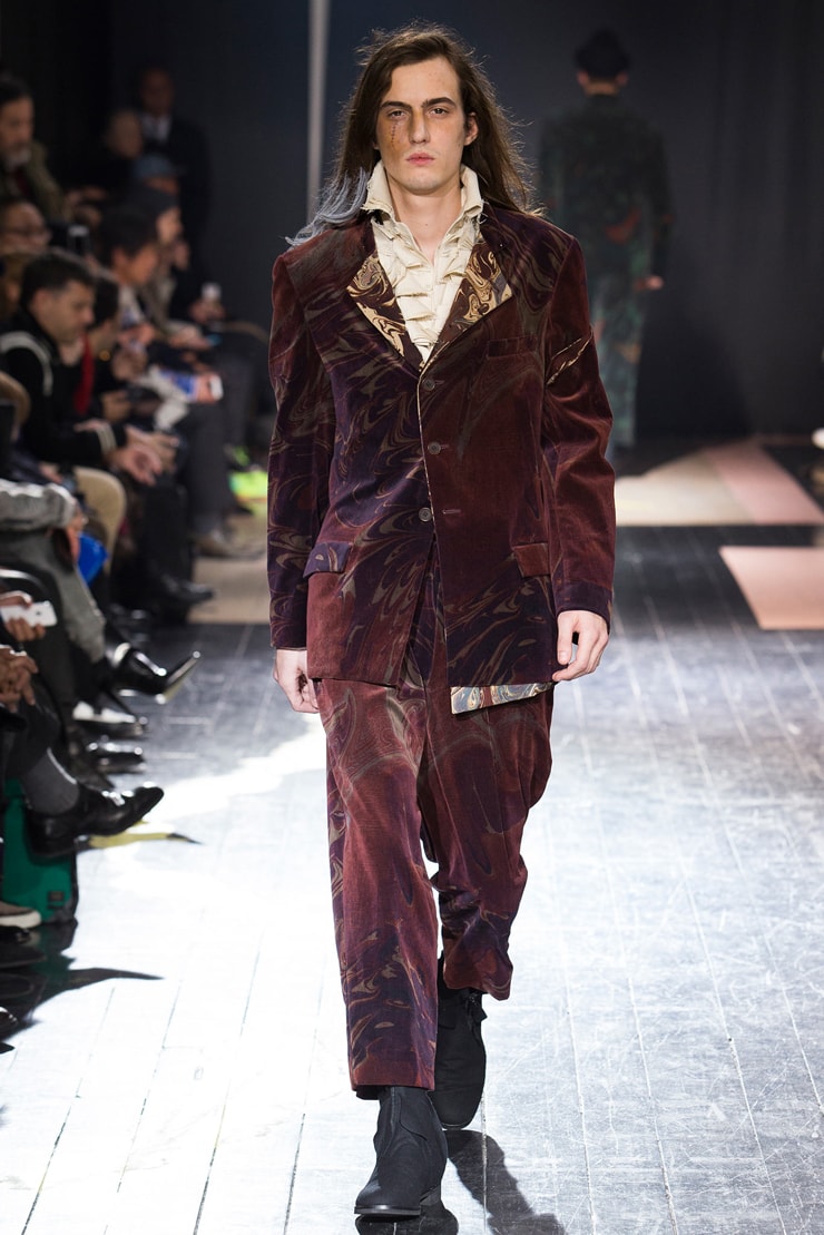 Yohji Yamamoto 2015 Fall/Winter Collection