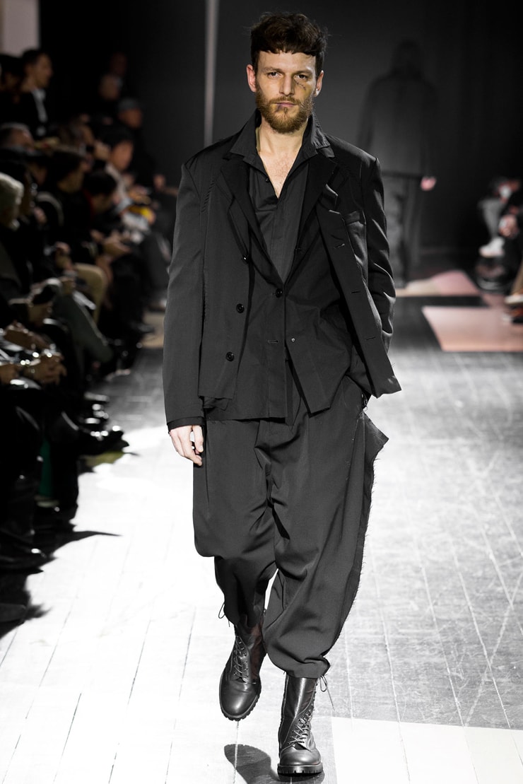 Yohji Yamamoto 2015 Fall/Winter Collection