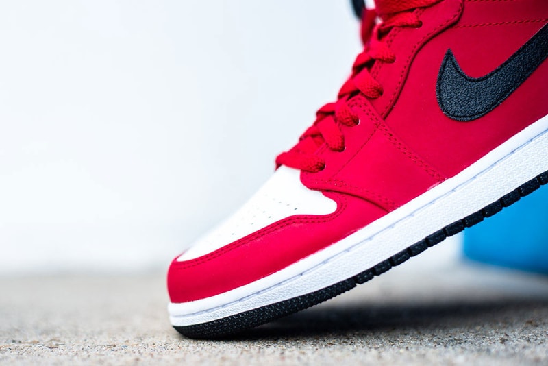 A Closer Look at the Air Jordan 1 Retro High "Blake Griffin"