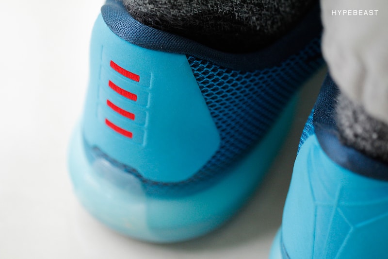 A Closer Look at the Nike Kobe X "5 AM Flight"