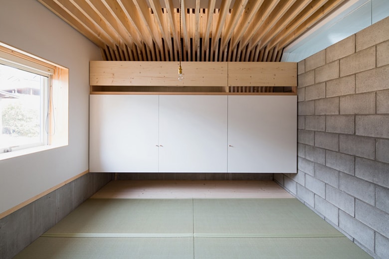 Triangle House by Life Style Koubou