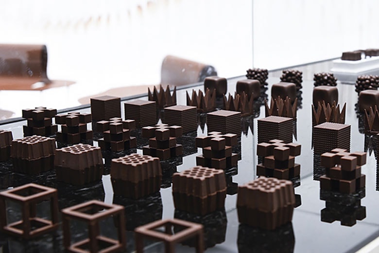 ChocolaTextureLounge Installation by Nendo