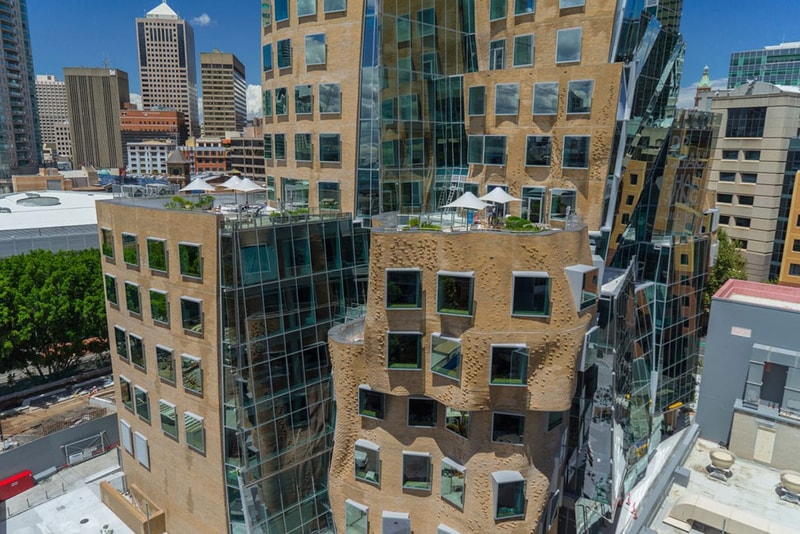 Frank Gehry's "Crumpled Bag" Building