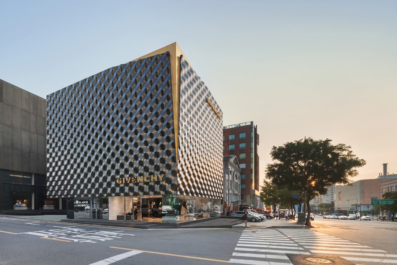 Inside Givenchy's New Seoul Store by Piuarch