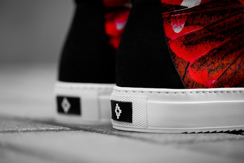 Marcelo Burlon Alas High-Top Sneakers