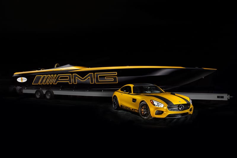 Mercedes AMG GT-S-Inspired Marauder Boat by Cigarette Racing