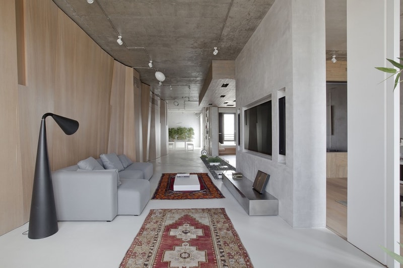 Spacious Japanese-Inspired Moscow Apartment by Architects M17