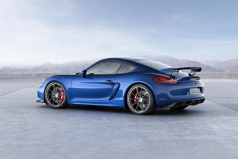Porsche Cayman GT4