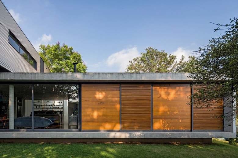 The Suburban LP House in Sao Paolo by Metro Arquitetos