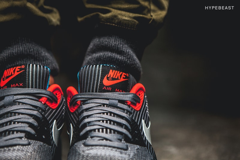 A Closer Look at the Nike Air Max 90 Knit Jacquard ICE "Dark Grey"