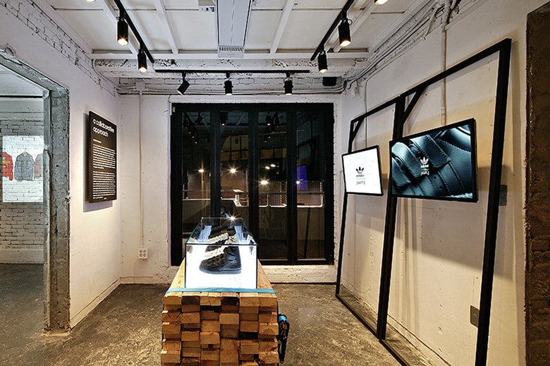 adidas "Hall of Fame" Seoul Pop-Up by Urbantainer