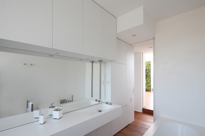 Apartment T by AE5 partners In Milan, Italy