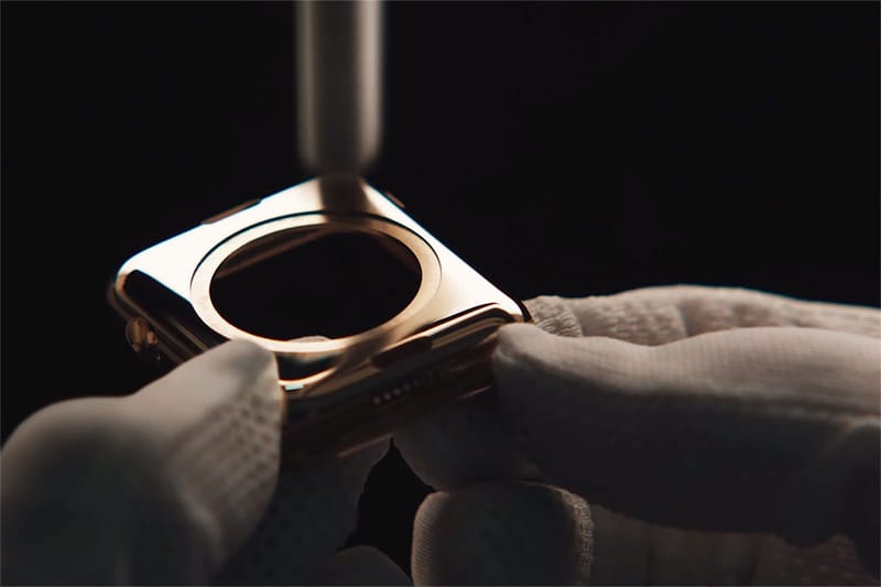 Apple Highlights the Production of the Apple Watch