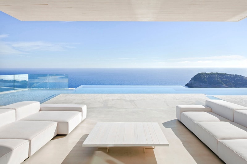 Casa Sardinera by Ramon Esteve Estudio