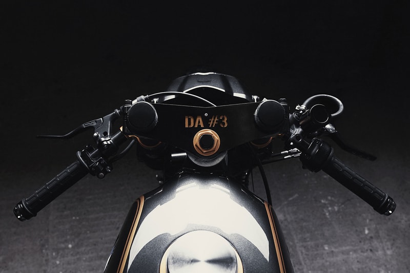 Diamond Atelier 1994 BMW R100R Classic