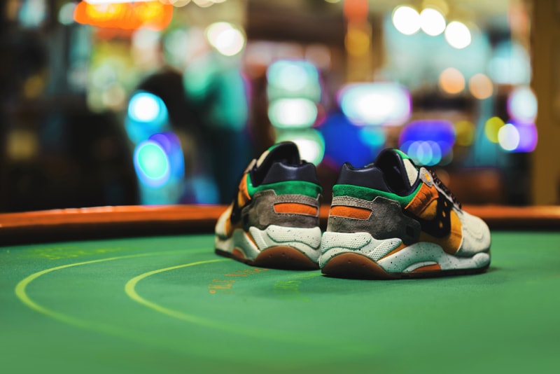 Feature x Saucony G9 Shadow 5 "The Pumpkin"