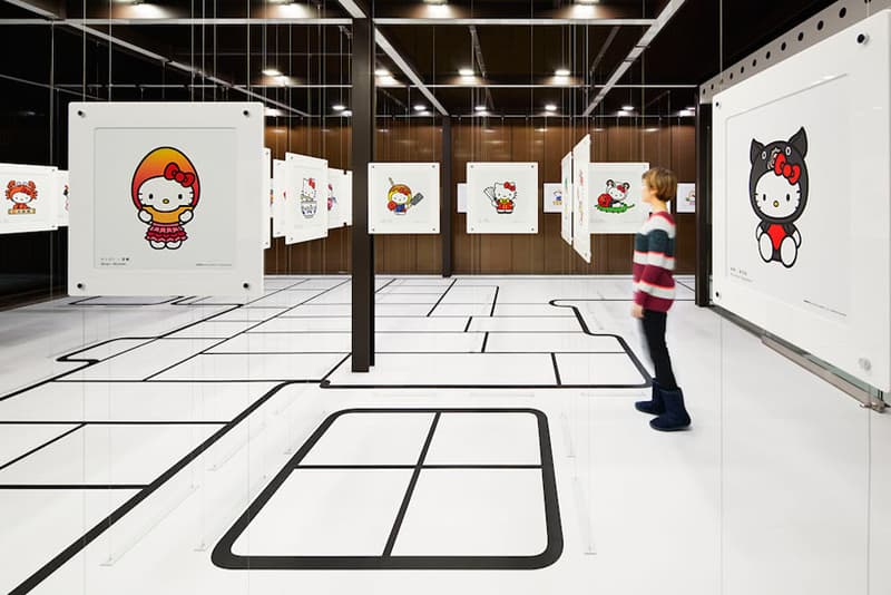 Floating Hello Kitty Installation by Naoya Iwama