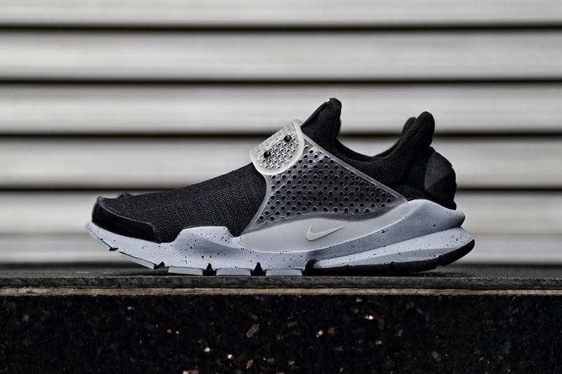 A First Look at the fragment design x NikeLab Sock Dart "Black"