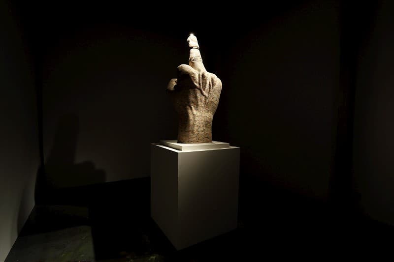 Haroshi Opens HHH Gallery in Tokyo With "Wait What"