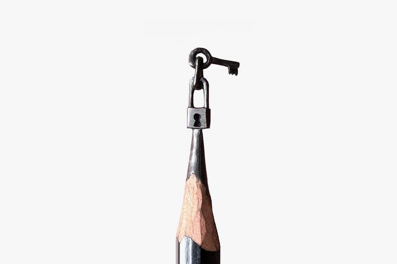 Intricate Hand-Carved Sculptures Made of Pencil Lead