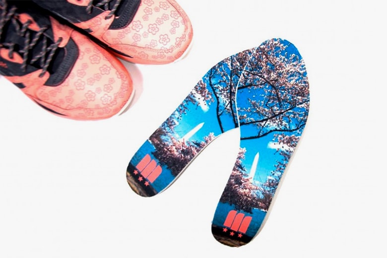 MAJOR x Reebok Ventilator "Cherry Blossom"