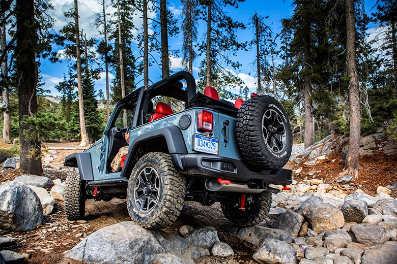 Next Generation Jeep Wrangler to include Diesel Engine and 8-Speed Transmission