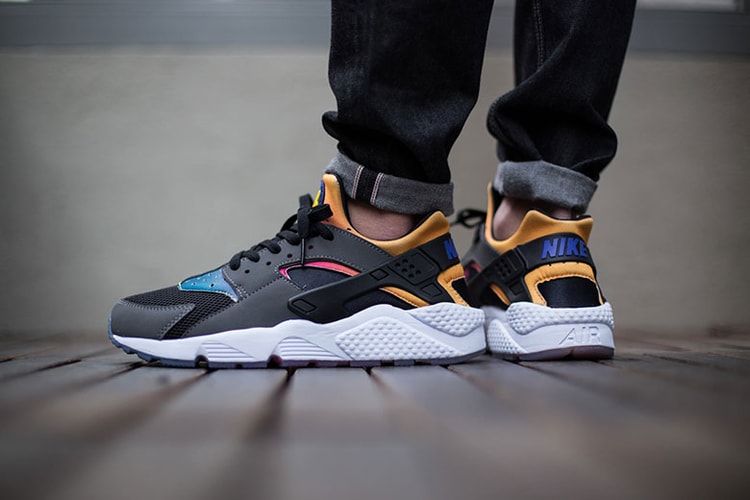 Nike Air Huarache Run SD Black/Persian Violet-True Yellow