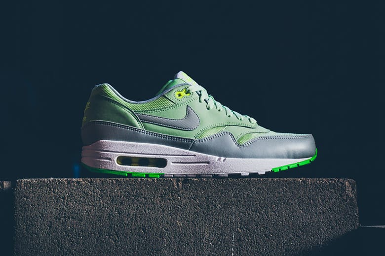 Nike Air Max 1 Essential Vapor Green/Green Mist