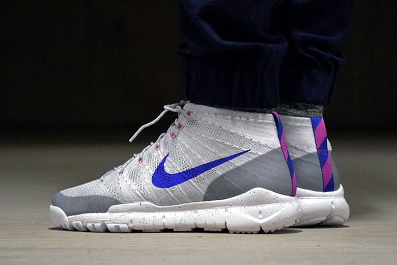 Nike Flyknit Trainer Chukka FSB Wolf Grey/Blue