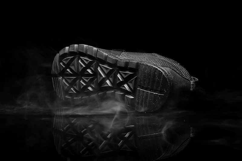 Nike SB Trainerendor "Black-on-Black"