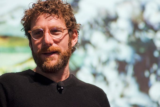 Painter Shreds $10,000 USD for Artwork