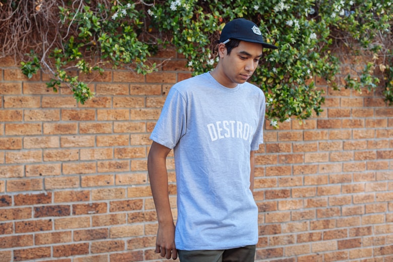 SOL-SOL 2015 Spring "Sea Point" Editorial