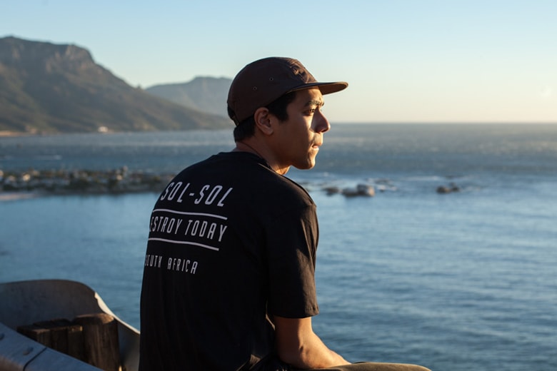 SOL-SOL 2015 Spring "Sea Point" Editorial