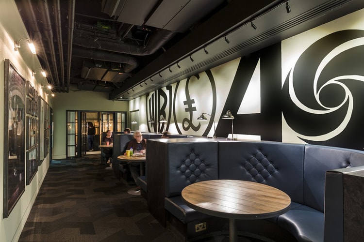 Take a Look Inside the Warner Music UK Headquarters by Woods Bagot