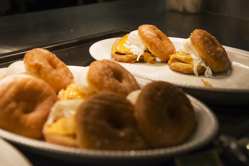 Take a Look Inside Facebook's New York Cafeteria