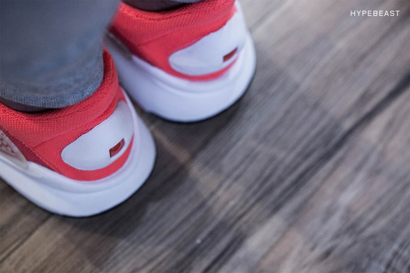 A Closer Look at the Nike Sock Dart SP "Infrared"