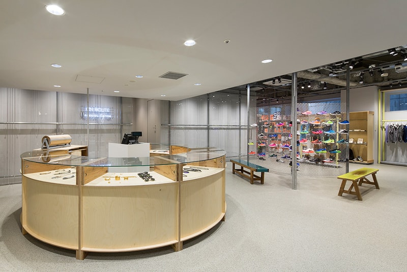 A Look Inside UNITED ARROWS' "EN ROUTE" by Schemata Architects