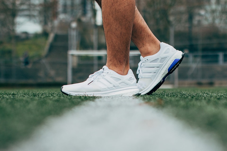 Effectief uitglijden Ziek persoon adidas Running Energy Boost ESM "All-White" | Hypebeast