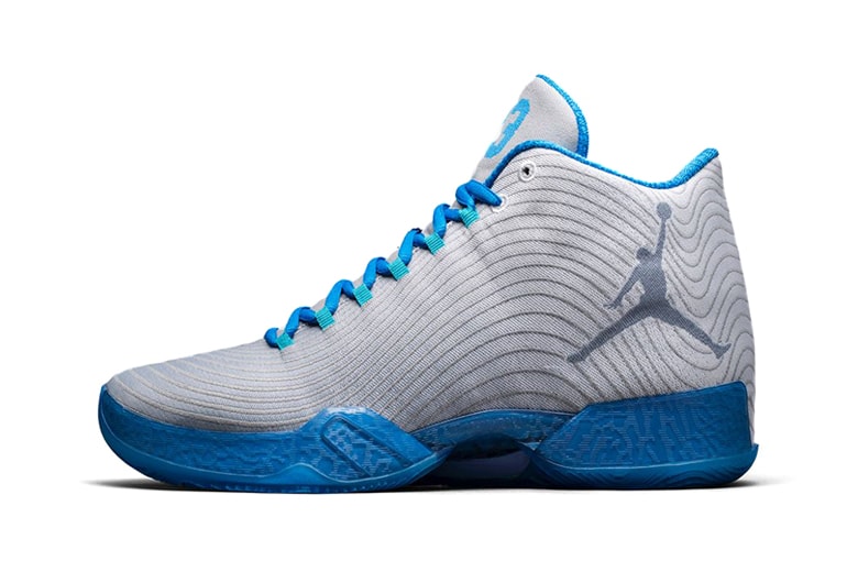 Air Jordan XX9 "Playoff" Pack