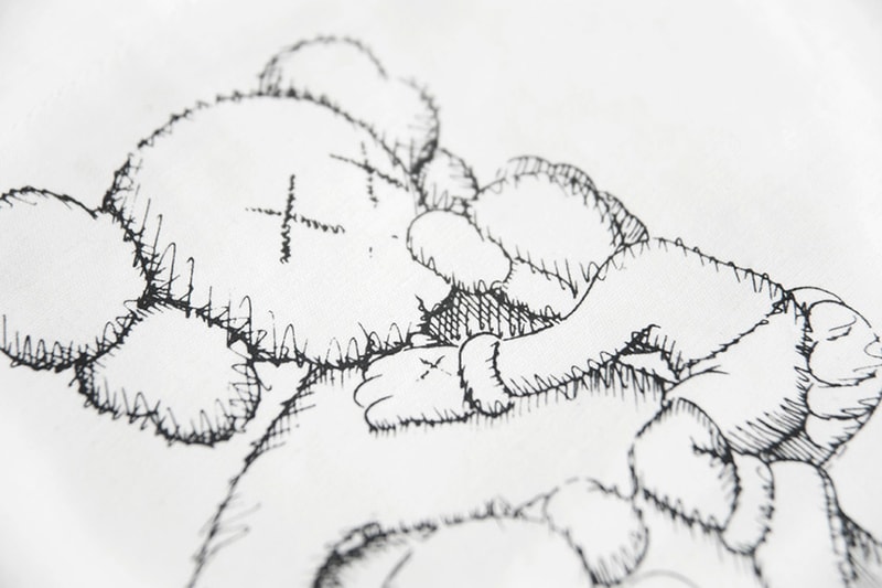 KAWS "CLEAN SLATE" @ Shanghai Times Square & Limited Edition Mini Plush Doll Collection